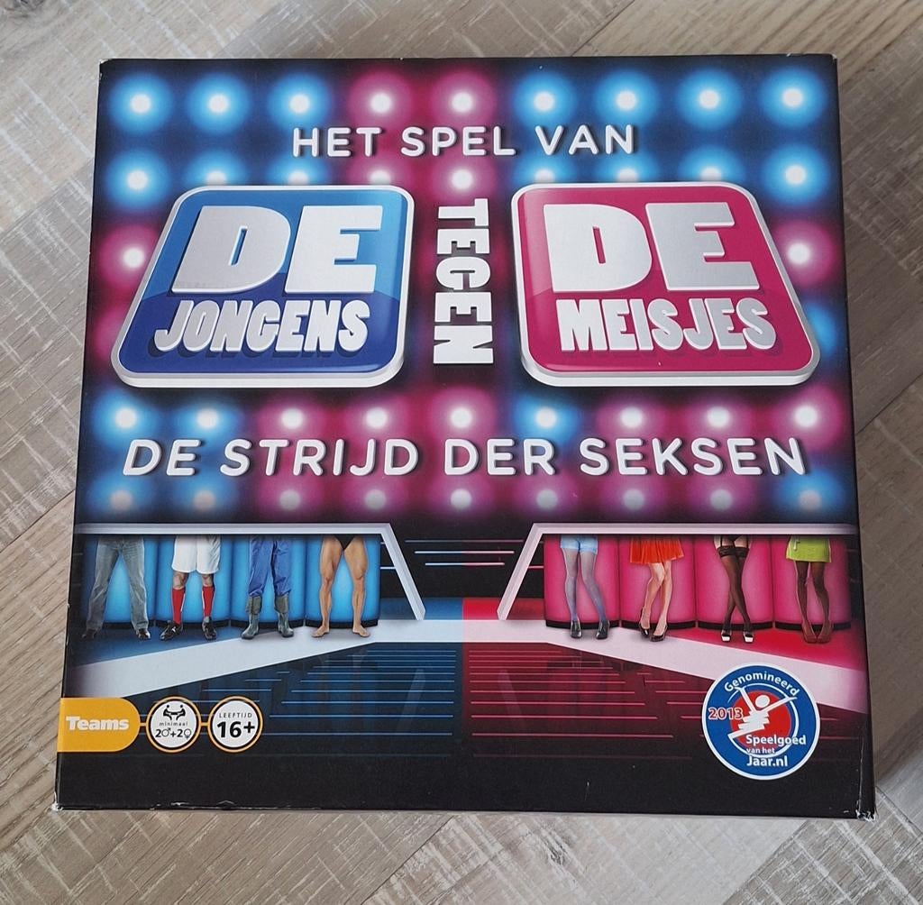 De jongens tegen de meisjes, Hobby en Vrije tijd, Gezelschapsspellen | Bordspellen, Vijf spelers of meer, Ophalen of Verzenden