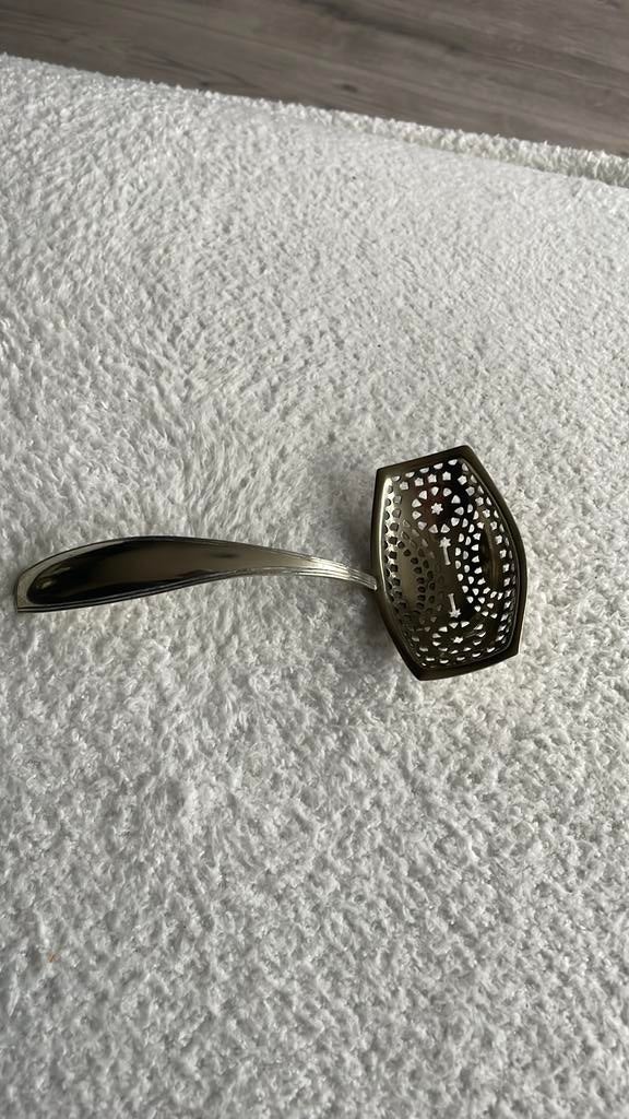 Antieke strooilepel gekeurd, Antiek en Kunst, Ophalen of Verzenden