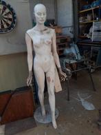 paspop antiek, Ophalen