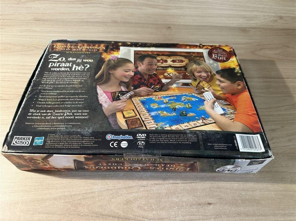 Pirates of the Caribbean - Dead mans chest - s6151, Hobby en Vrije tijd, Gezelschapsspellen | Bordspellen, Verzenden, Zo goed als nieuw