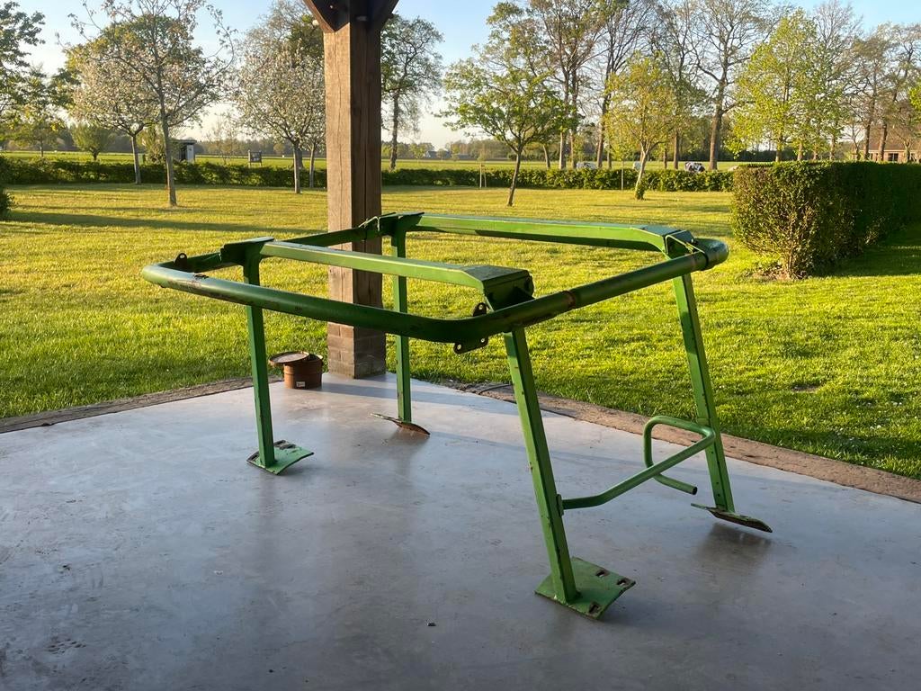 Deutz 8006-13006 rolbeugel, Ophalen