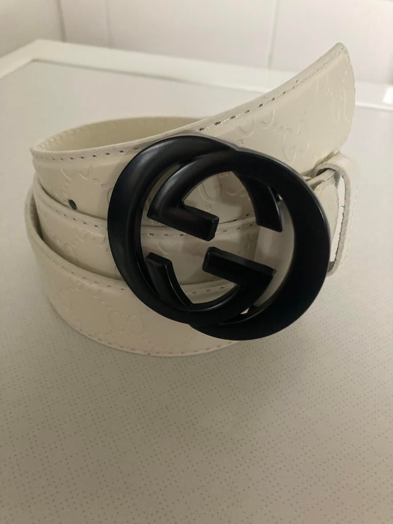 Gucci dames riem - wit - zwarte dikke matte gesp - NIEUW, Kleding | Dames, Riemen en Ceinturen, Verzenden, Wit, Nieuw, 3 tot 5 cm