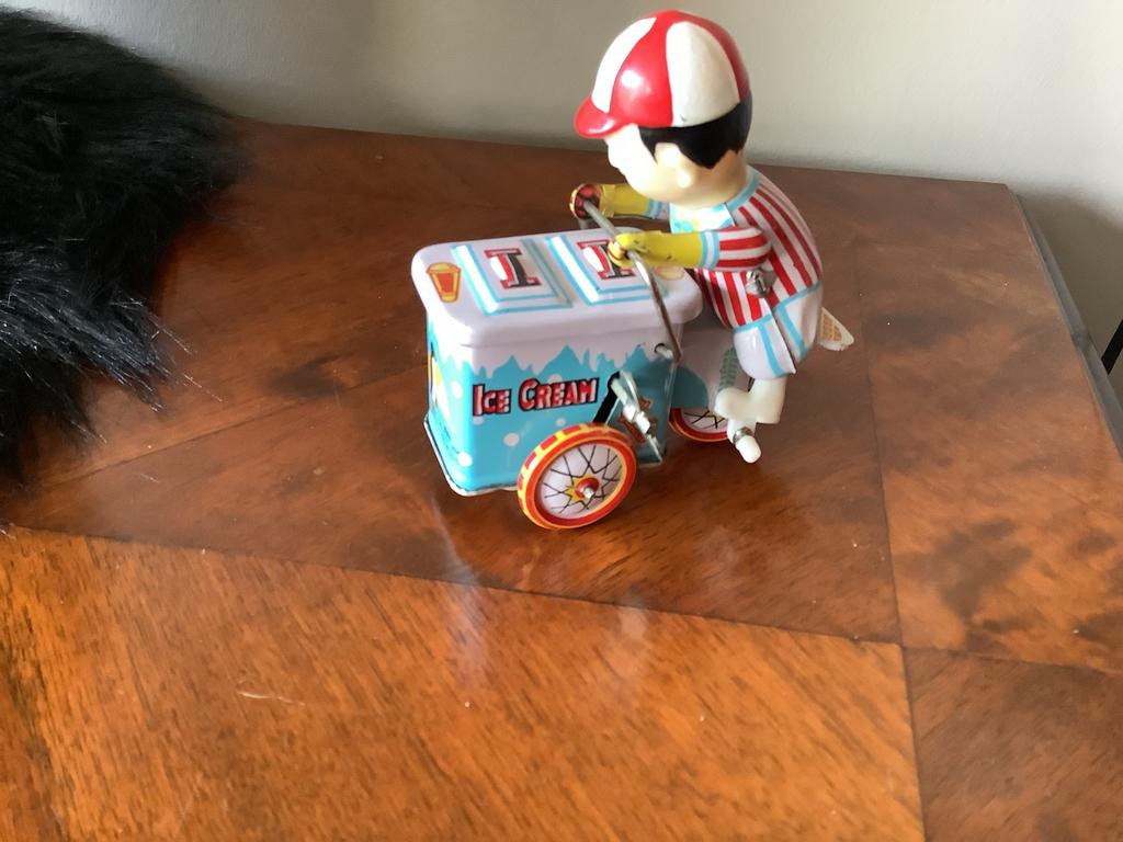 Vintage mechanisch speelgoed ijsco mannetje, Ophalen of Verzenden