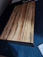 Moderne salontafel met houtlook blad en metalen onderstel, Gebruikt, 100 tot 150 cm, Modern, Industrieel, 50 tot 100 cm