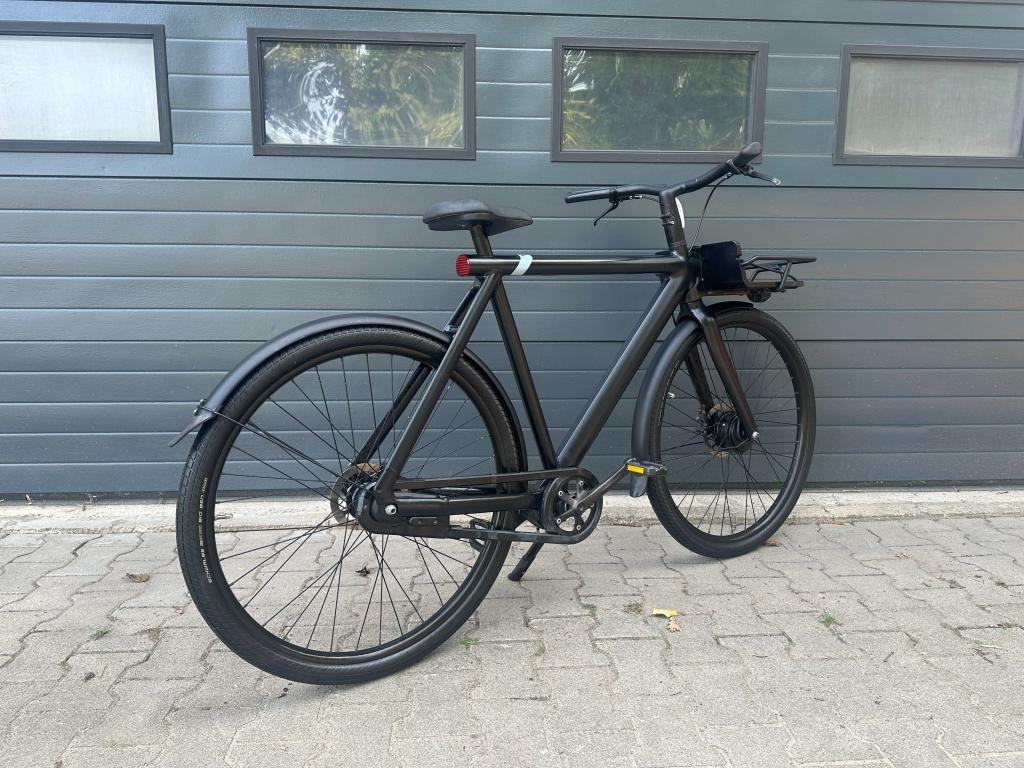 VanMoof S3 Dark – Renew | ZGAN, 494km, incl. btw & factuur, Info@mdg-mobility.nl, Ophalen of Verzenden, Zo goed als nieuw, Almen