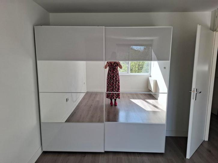 Mooie Ikea kledingkast + spiegel schuifdeuren + sieradenlade, Huis en Inrichting, Kasten | Kledingkasten, Zo goed als nieuw, 200 cm of meer