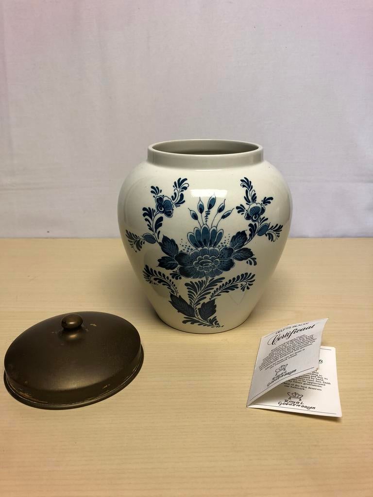 Delfsblauwe tabakspot met certificaat., Ophalen
