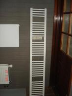 Badkamer radiator 30 cm breed x 185 cm hoog in het wit 719W, Ophalen of Verzenden, Nieuw