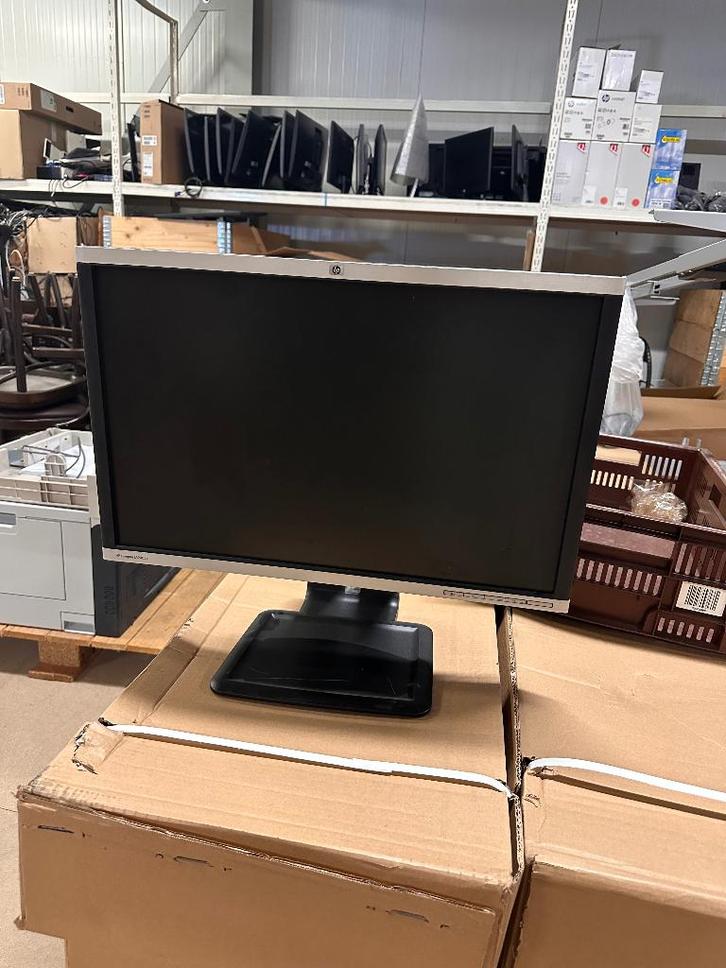 Partij 24" HP monitoren | HP Compaq LA2405x (180 stuks), Computers en Software, Monitoren, Gebruikt, 60 Hz of minder, DisplayPort