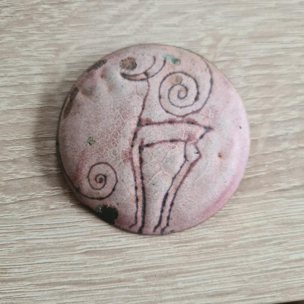 Vintage metalen broche met abstract figuur, Overige materialen, 4 tot 7 cm, Gebruikt, Ophalen of Verzenden