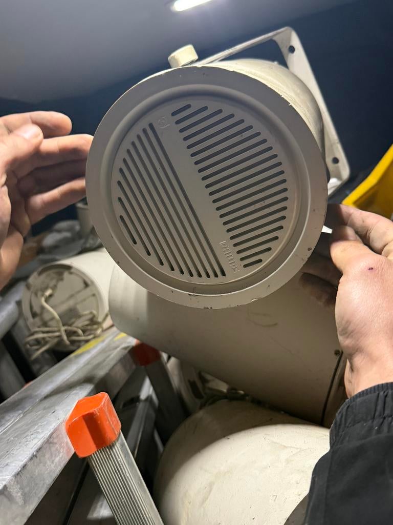 Gratis grote partij philips speakers, Ophalen, Philips, Zo goed als nieuw, Minder dan 60 watt