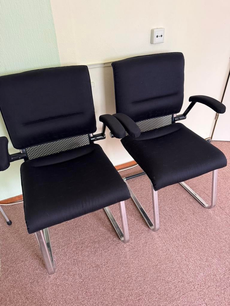 2 kantoorstoelen bureaustoelen, Ophalen, Gebruikt, Zwart, Bureaustoel