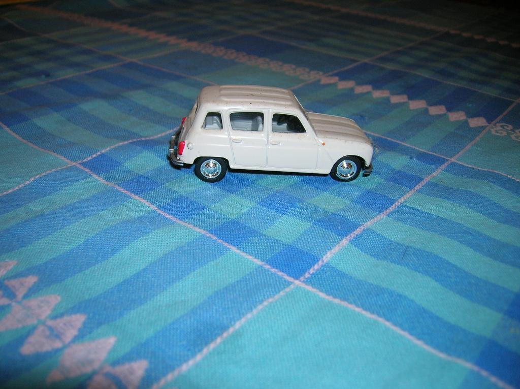 Renault 4L 1964 schaalmodel wit Renault Toys Miniaturen, Ophalen of Verzenden, Nieuw, Auto's