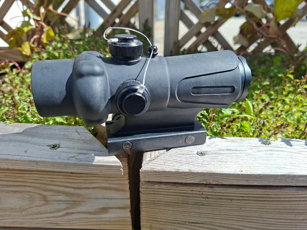 zgan   zware  reddotset vizier, Ophalen of Verzenden, Nieuw