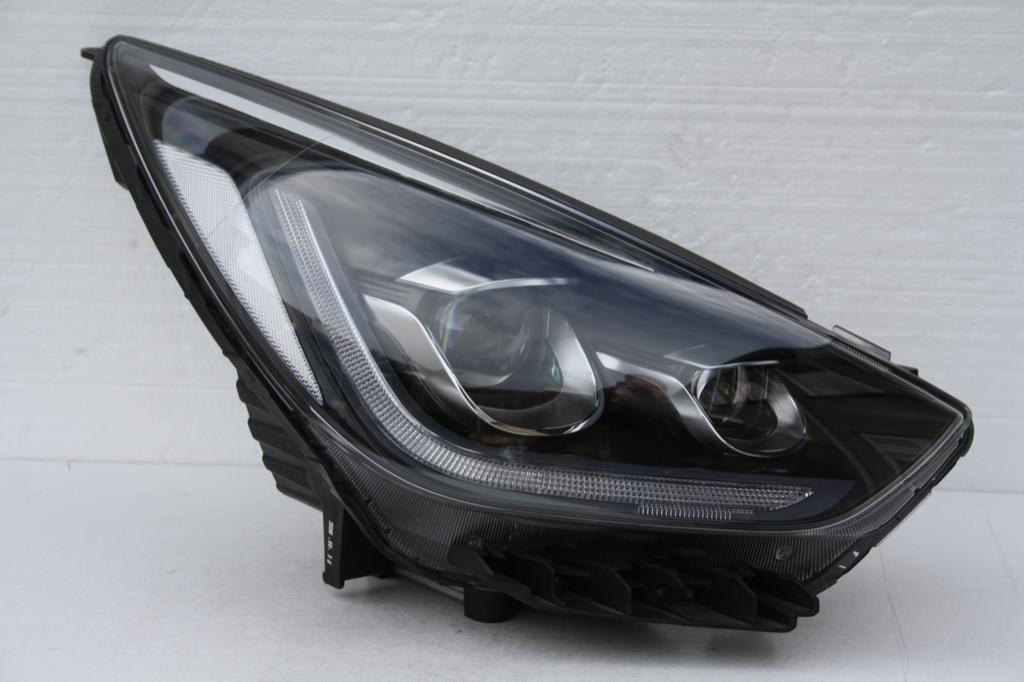 Koplamp Kia Niro LED rechts 92102-Q4200 MOOI !, Ophalen of Verzenden