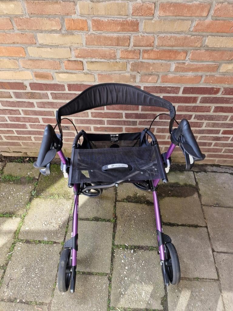 Zo goed als nieuwe Gemino 30M rollator – lichtgewicht, Diversen, Rollators, Ophalen, Lichtgewicht, Zo goed als nieuw