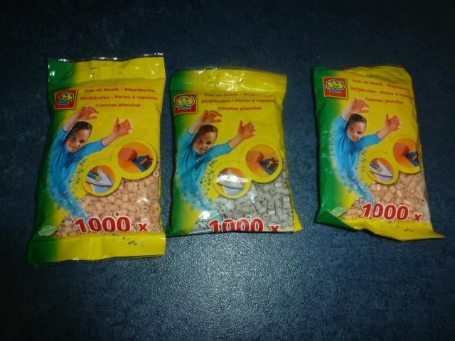 STRIJKKRALEN 3 zakjes van 1000 stuks per zakje grijs en zalm, Ophalen of Verzenden, Nieuw