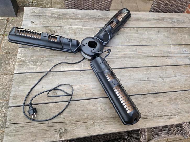 Sunred (electrische) parrasol terras verwarmer zgan., Tuin en Terras, Terrasverwarmers, Gebruikt, Elektrisch, Draaibaar, Ophalen of Verzenden