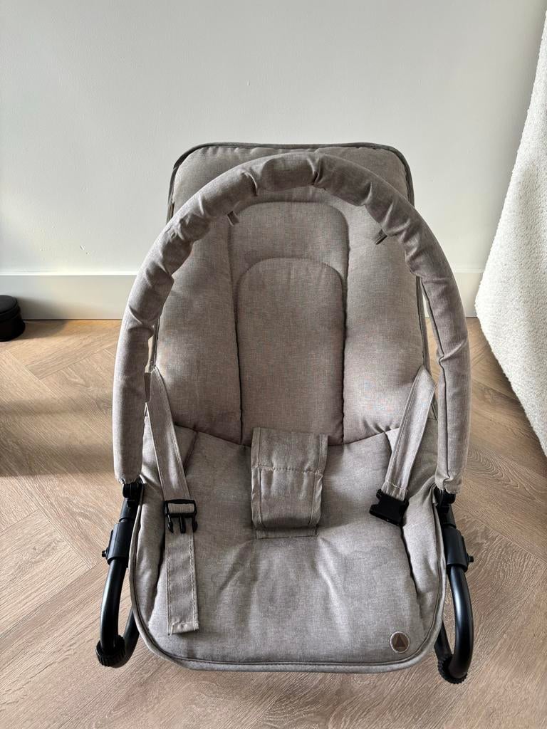Gratis ophalen: Wipstoel met lichte gebruikssporen, Kinderen en Baby's, Wipstoeltjes, Gebruikt, Wipstoel, Met gordel(s) of riempje(s)