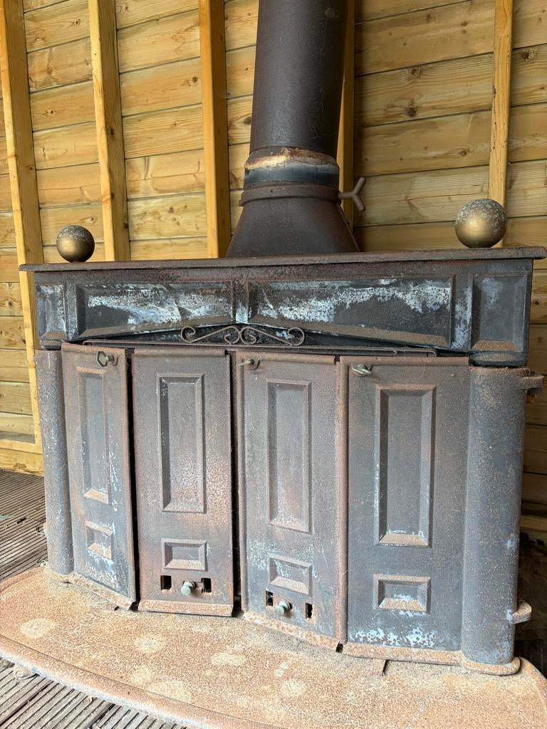 Houtkachel buiten, met afvoerpijp, Huis en Inrichting, Kachels, Ophalen, Gebruikt, Houtkachel, Vrijstaand