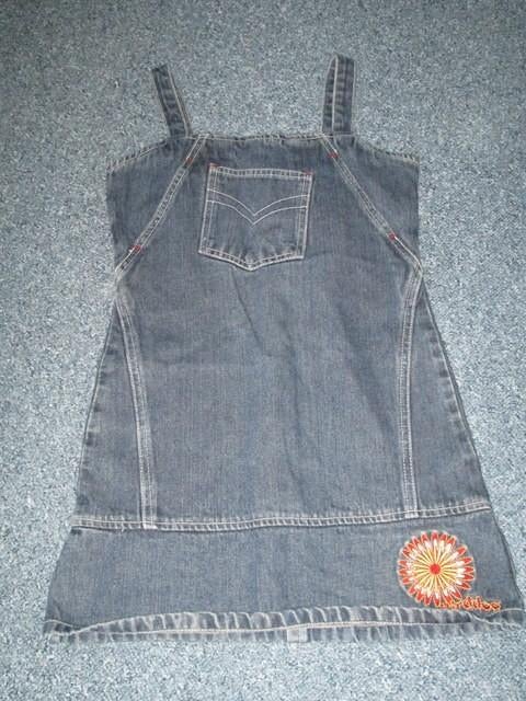 Leuke nieuwe Birdog spijkerstof tuinjurk, mt 134-140, Kinderen en Baby's, Kinderkleding | Maat 134, Meisje, Nieuw, Ophalen of Verzenden