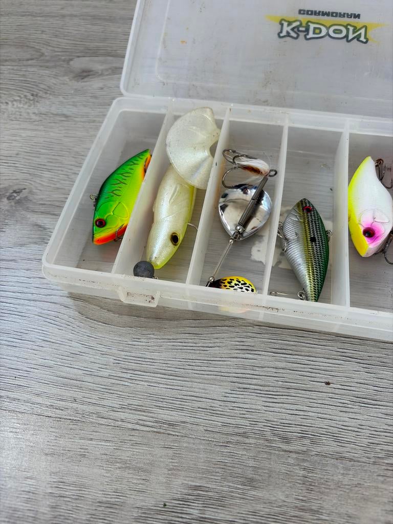 Vis kunstaas set in K-DON Cormoran doos, Ophalen, Gebruikt, Kunstaas