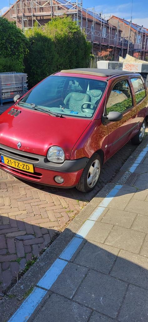 Renault Twingo 1.2 2005 2007 Rood, Auto's, Renault, Voorwielaandrijving, 600 kg, 4 cilinders, Origineel Nederlands