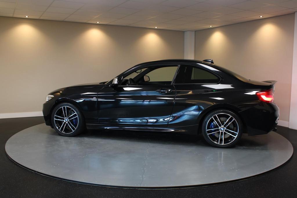 BMW 2-serie Coupé M240i xDrive High Executive *Stage2|446Pk, Auto's, BMW, Gebruikt, Euro 6, 4 stoelen, Zwart