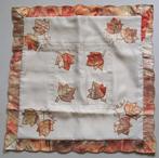 Kussenhoes met warme herfsttinten. Embroderie. Nieuw, Verzenden, Nieuw, Vierkant