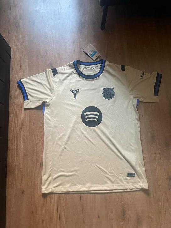 FC Barcelona voetbalshirt- Maat M, Kleding | Heren, Maat 48/50 (M), Beige, Nieuw, Ophalen of Verzenden
