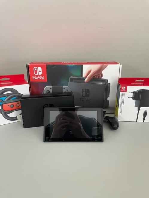 Nintendo Switch (beschadigd), Spelcomputers en Games, Spelcomputers | Nintendo Switch, Zo goed als nieuw, Switch Original, Ophalen