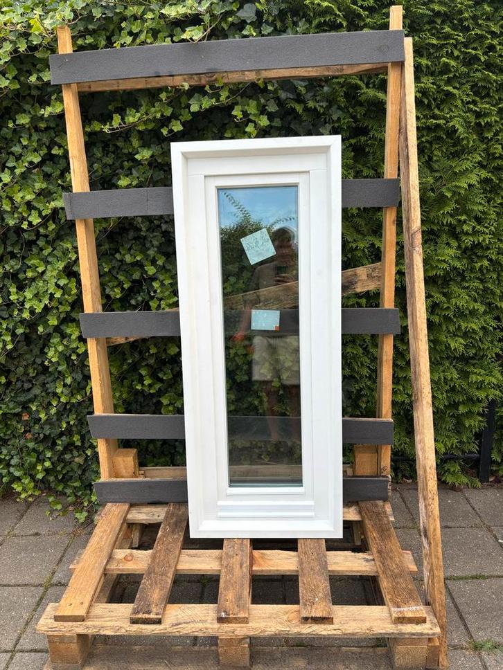 Nieuw! Tripple glas Hardhout / Meranti Draai-Kiep Raam, Doe-het-zelf en Verbouw, Kozijnen en Schuifpuien, Nieuw, Raamkozijn, Hout
