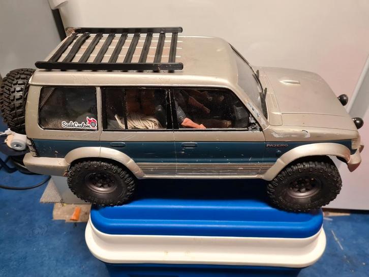 Mst mitsubishi pajero 1:10 RC. Tamiya traxxas Axial, Hobby en Vrije tijd, Modelbouw | Radiografisch | Auto's, Gebruikt, Auto offroad