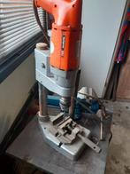 Indola Kolomboormachine - Gebruikt, Doe-het-zelf en Verbouw, Ophalen of Verzenden, Gebruikt, Minder dan 400 watt, Kolomboormachine