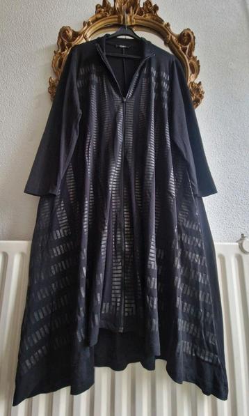 Mat. Fashion zwart heel elastisch lang a lijn vest met rits beschikbaar voor biedingen