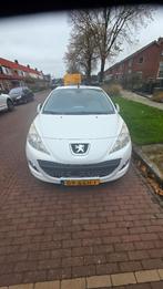 Peugeot 207 1.6 16V CC 2011 Wit, Auto's, Peugeot, Voorwielaandrijving, 15 km/l, Zwart, 4 cilinders