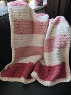Gehaakte zachte woondeken, nieuw, Huis en Inrichting, Woonaccessoires | Plaids en Woondekens, Ophalen of Verzenden, Nieuw
