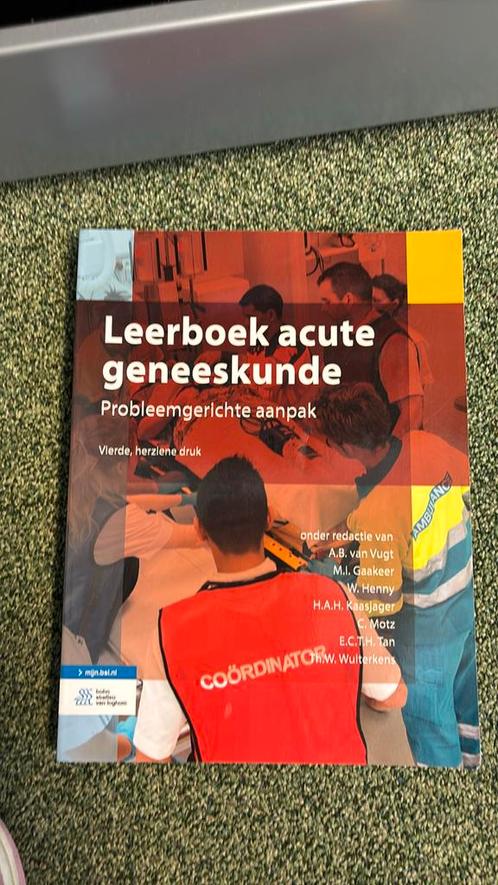 Leerboek acute geneeskunde, Boeken, Wetenschap, Zo goed als nieuw, Ophalen of Verzenden