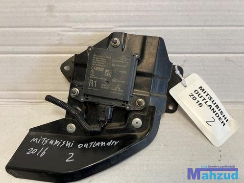 MITSUBISHI OUTLANDER PHEV dodehoek module 2015+ 8638A147, Auto-onderdelen, Spiegels, Mitsubishi, Gebruikt, Ophalen of Verzenden