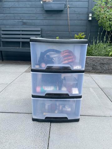 Allerlei benodigdheden voor (acryl)nagels! beschikbaar voor biedingen