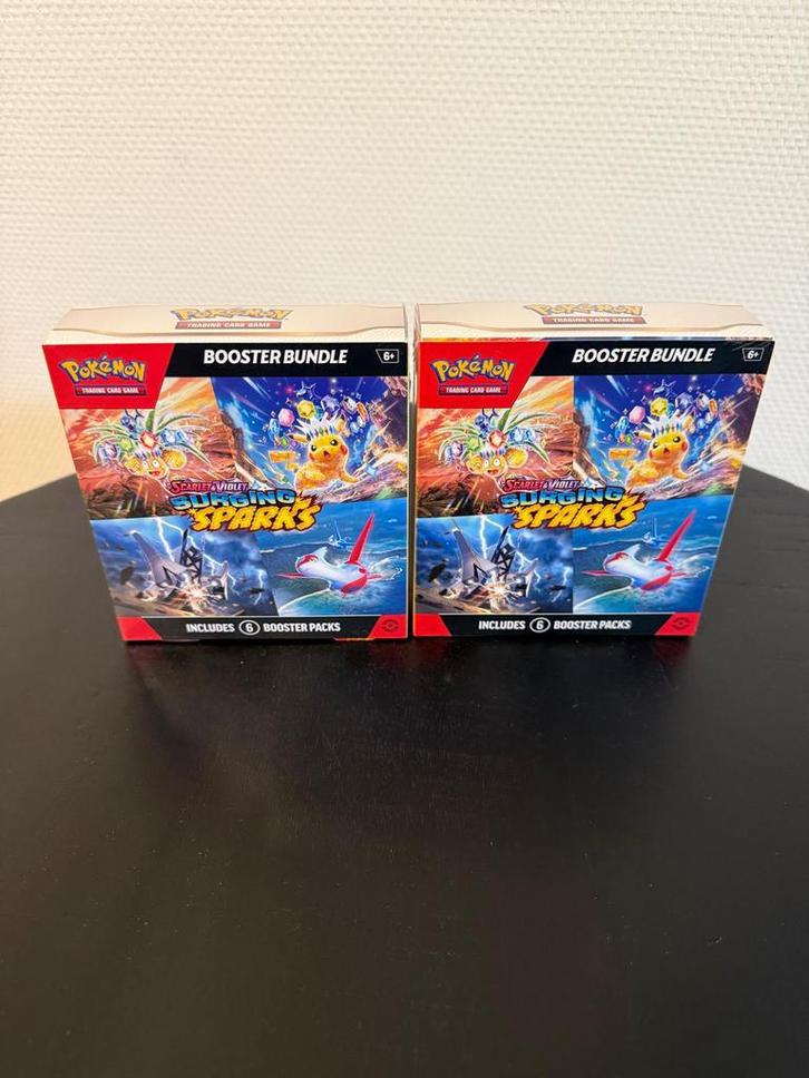 Pokemon Surging Sparks Booster Bundle bb SEALED!, Hobby en Vrije tijd, Verzamelkaartspellen | Pokémon, Zo goed als nieuw, Boosterbox