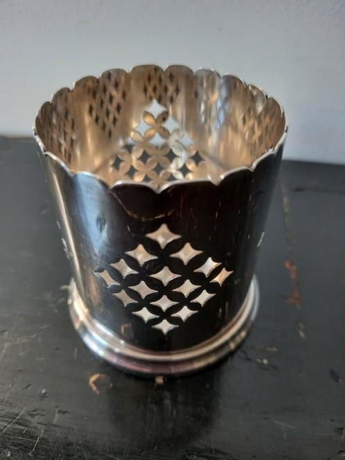 Keltum Koninklijke Van Kempen&Begeer vintage lepelvaasje, Antiek en Kunst, Antiek | Goud en Zilver, Ophalen of Verzenden