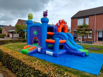 Bounce castle  beschikbaar voor biedingen