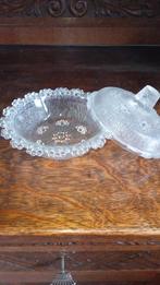 Kristal schaaltjes met deksel en karaf, Ophalen