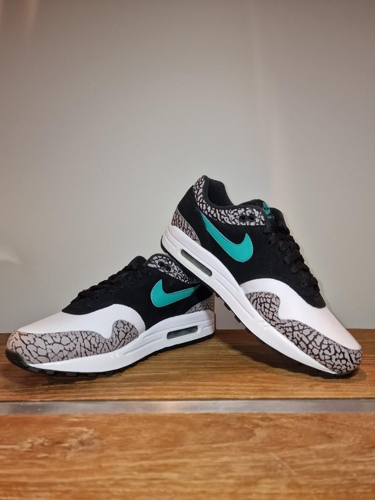 NIKE AIR MAX 1 - Maat 42.5 - ATMOS ELEPHANT (2017), Kleding | Heren, Schoenen, Ophalen of Verzenden, Nieuw, Overige kleuren