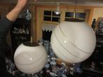 2x Lamp Bollen melkglas jaren 60-70 klein 23cm groot 27cm, Ophalen, Gebruikt, Glas, Minder dan 50 cm
