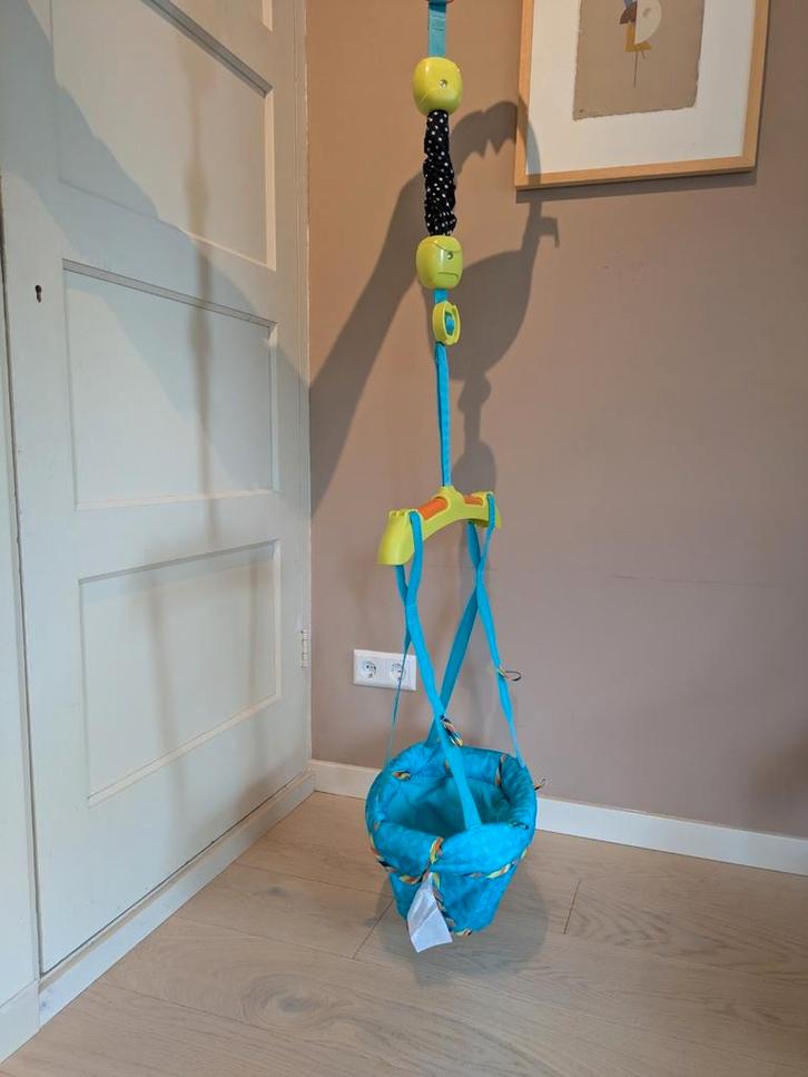 Baby bouncer of baby schommel, Kinderen en Baby's, Wipstoeltjes, Zo goed als nieuw, Verstelbaar, Ophalen