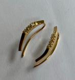 14 krt gouden oorklimmers - stekers met zirkonia’s, Ophalen of Verzenden, Zo goed als nieuw, Goud