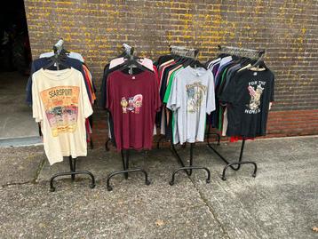 Ca. 200 vintage T-shirts beschikbaar voor biedingen