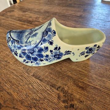 Regina H. Meilof, klomp delfst blauw hand painted 25cm beschikbaar voor biedingen